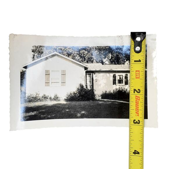 Vtg Beautiful 1953 Family Home Original Monochrome Photography Found Snapshot - Picture 3 of 4